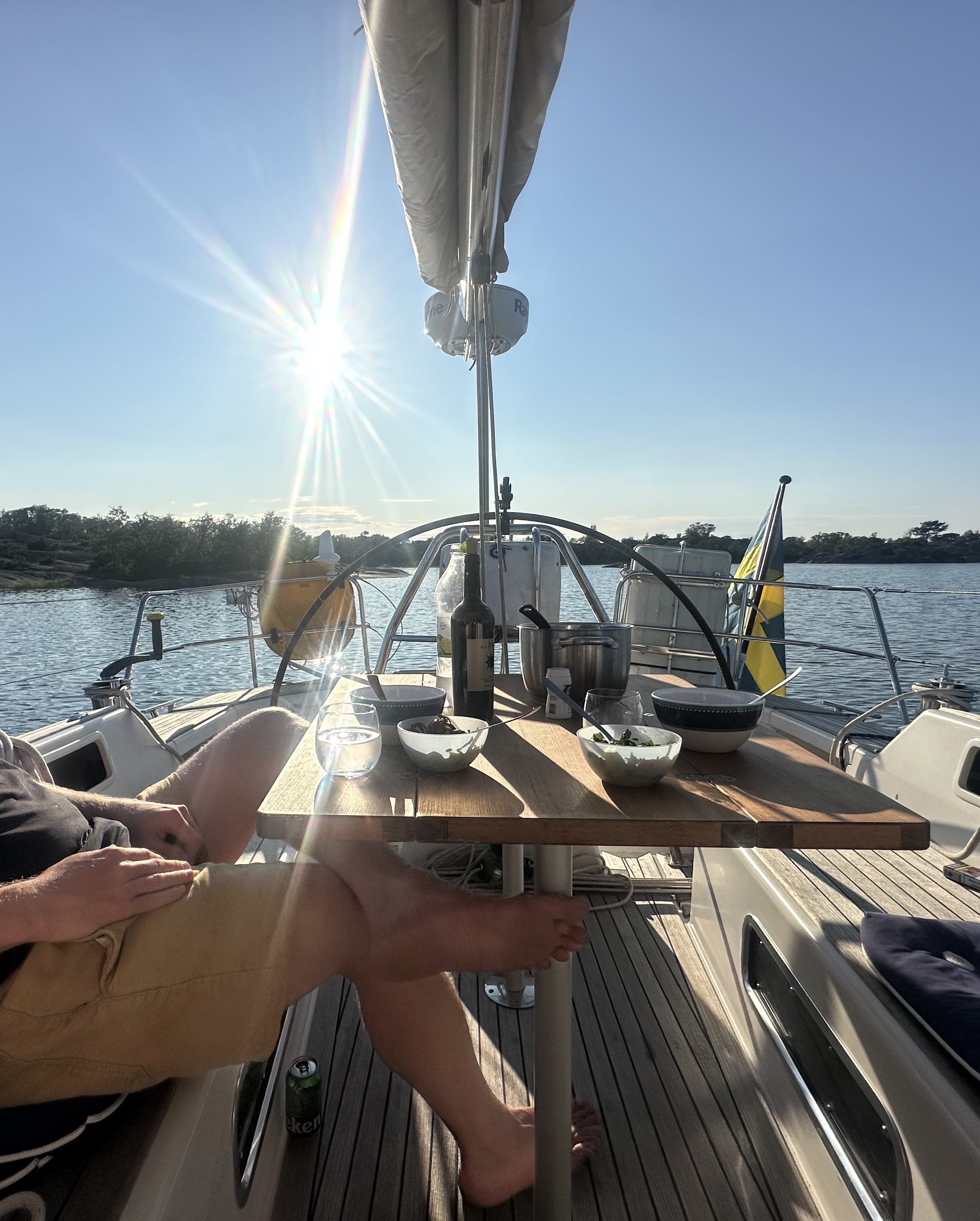 Dinner in the cockpit — good food, good light